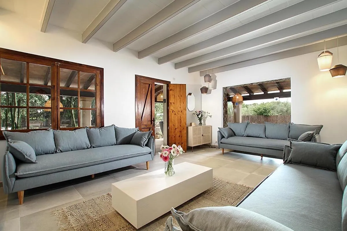 Encinas Villa Pollenca Spain