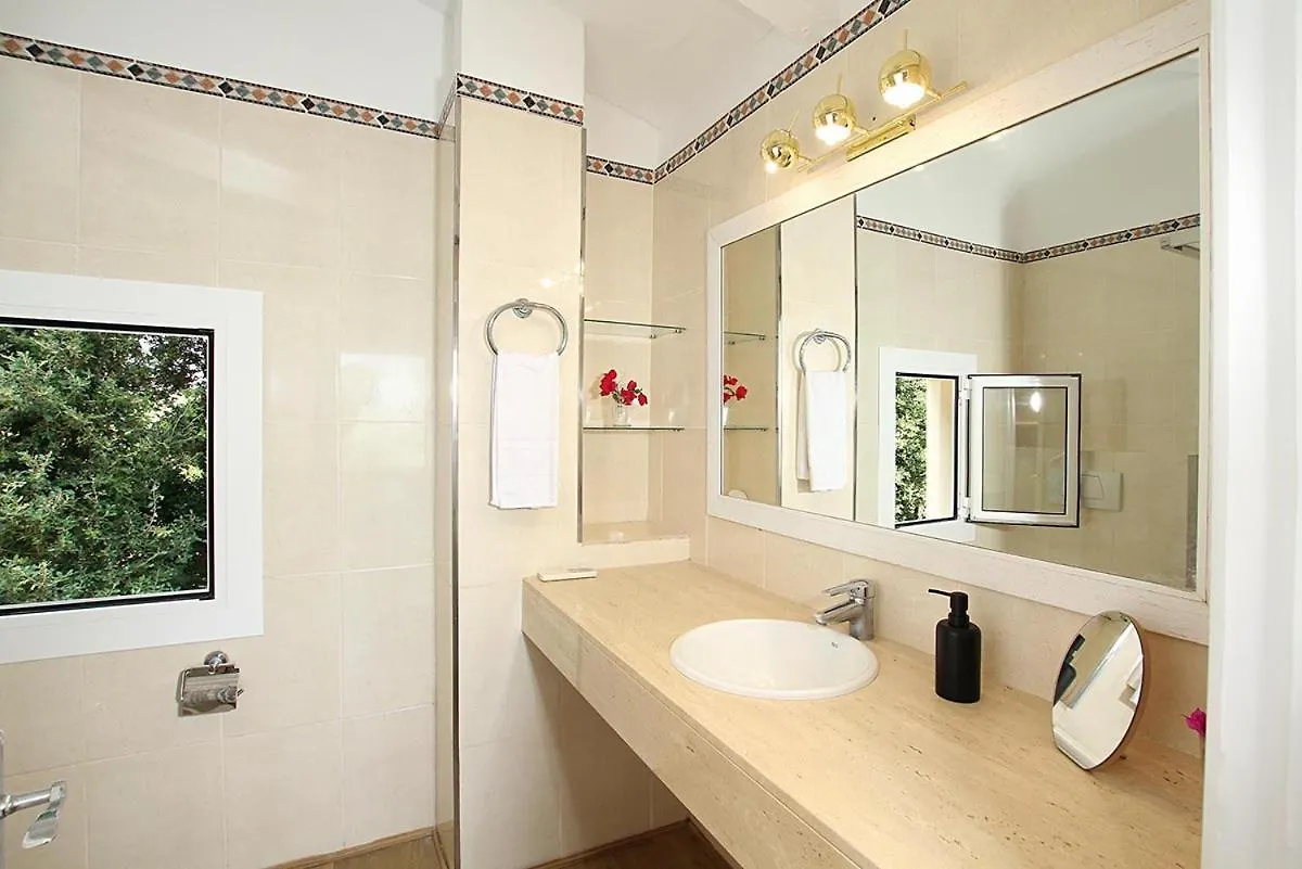Vila Encinas Pollença 0*,  Španělsko